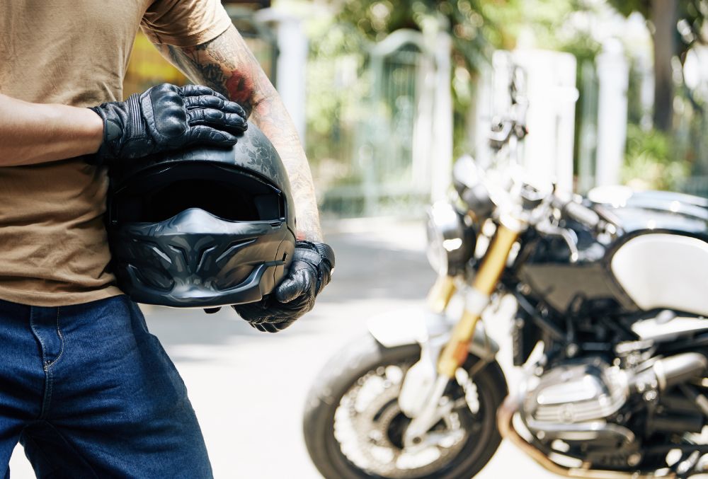 Are Motorcycle Gloves Necessary?